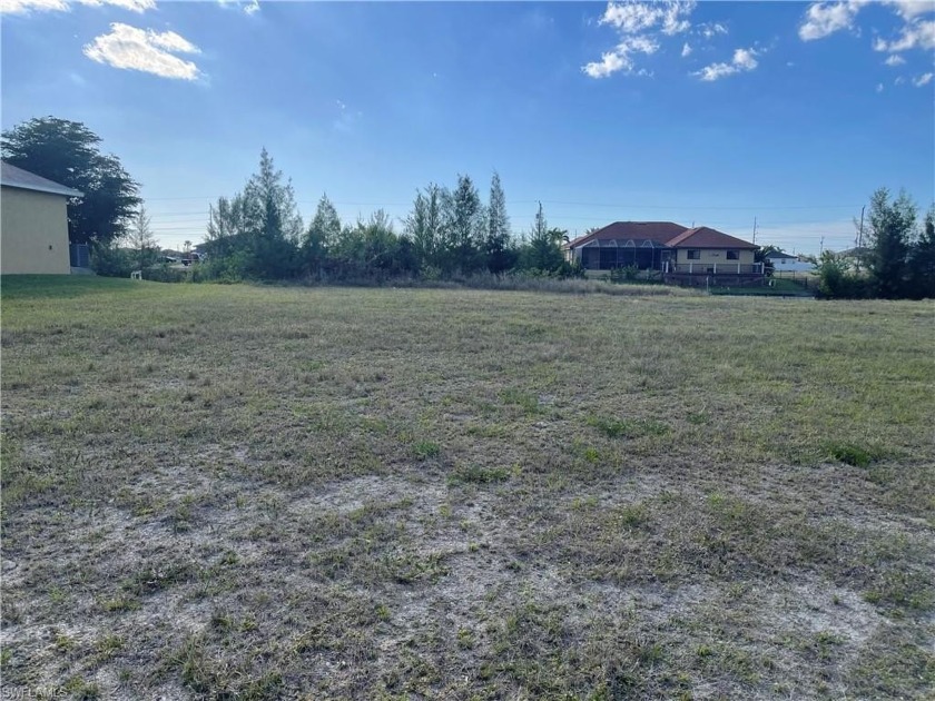 REDUCED TO SELL FAST   BEST PRICE IN THE AREA BY FAR  * - Beach Lot for sale in Cape Coral, Florida on Beachhouse.com