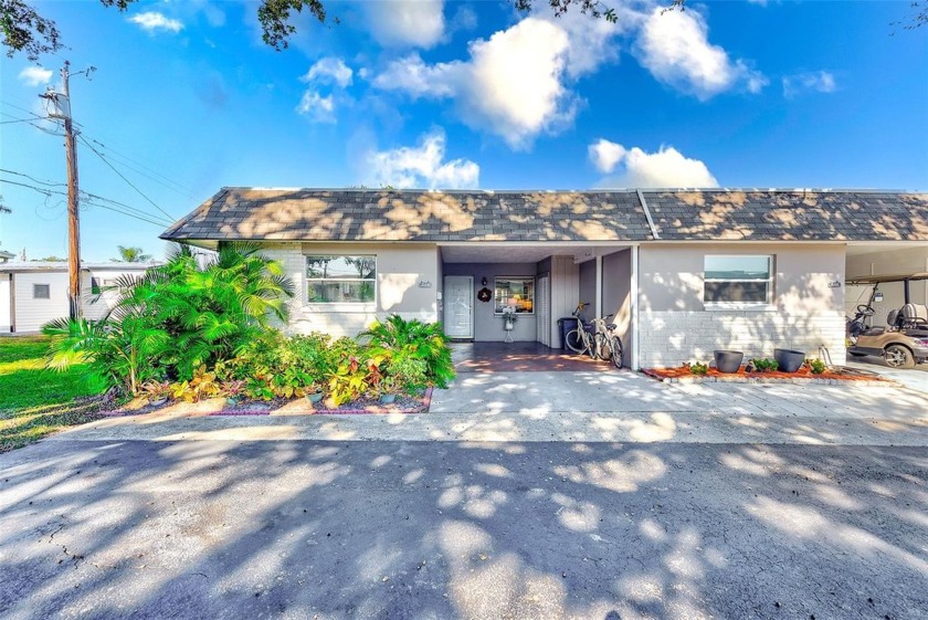 Discover your ideal Dunedin Florida retreat in this charming - Beach Home for sale in Dunedin, Florida on Beachhouse.com