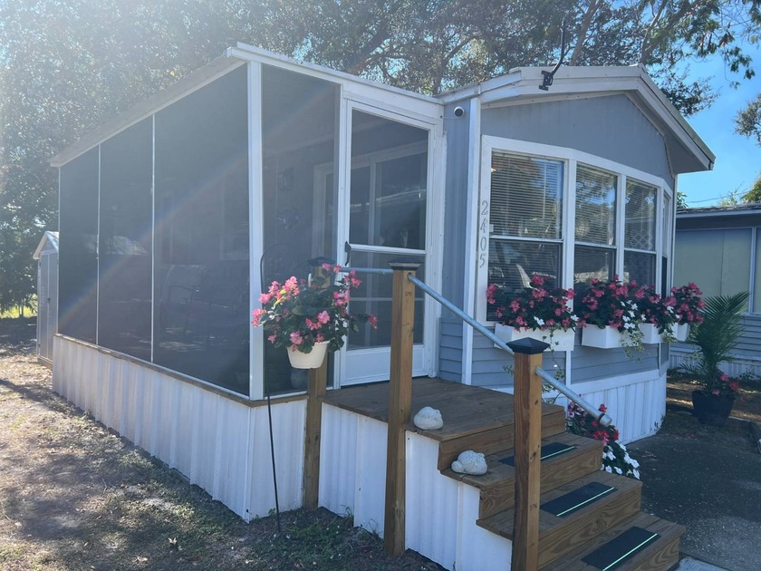 Another one of Melbourne's best-kept secrets! Located in a quiet - Beach Home for sale in Melbourne, Florida on Beachhouse.com