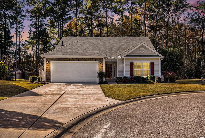 Welcome to Palm Lakes Plantation. Here we have a meticulously - Beach Home for sale in Little River, South Carolina on Beachhouse.com