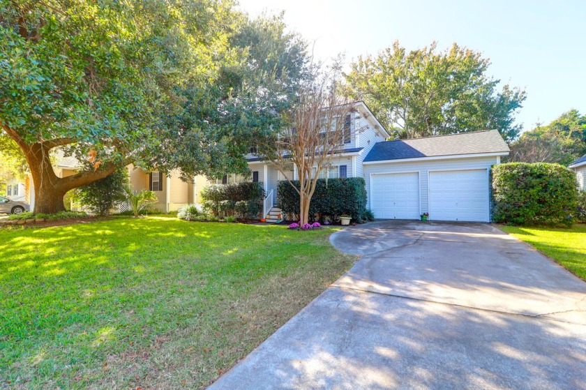 Welcome to 429 Planters Trace! Located in the desirable Seaside - Beach Home for sale in Charleston, South Carolina on Beachhouse.com