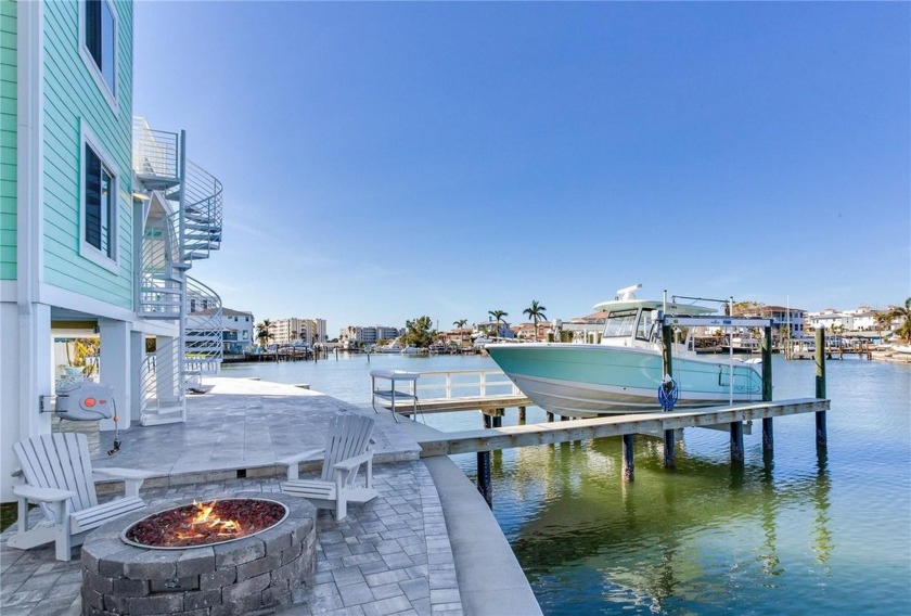 ELEVATED HOME BUILT FOR THE BEACH ELEMENTS ON 123ft OF - Beach Home for sale in Redington Shores, Florida on Beachhouse.com