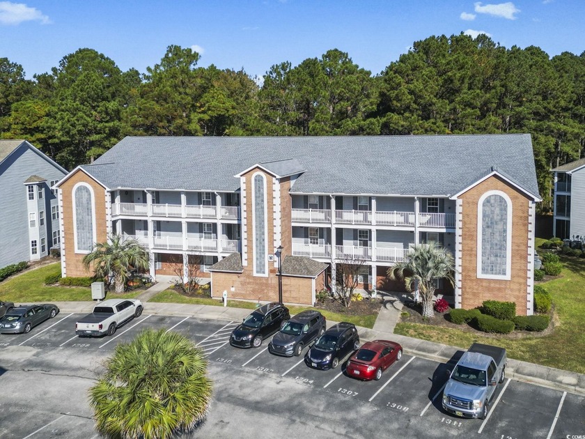 **Top-Floor End Unit in Elevator Building!**   This beautifully - Beach Condo for sale in Myrtle Beach, South Carolina on Beachhouse.com