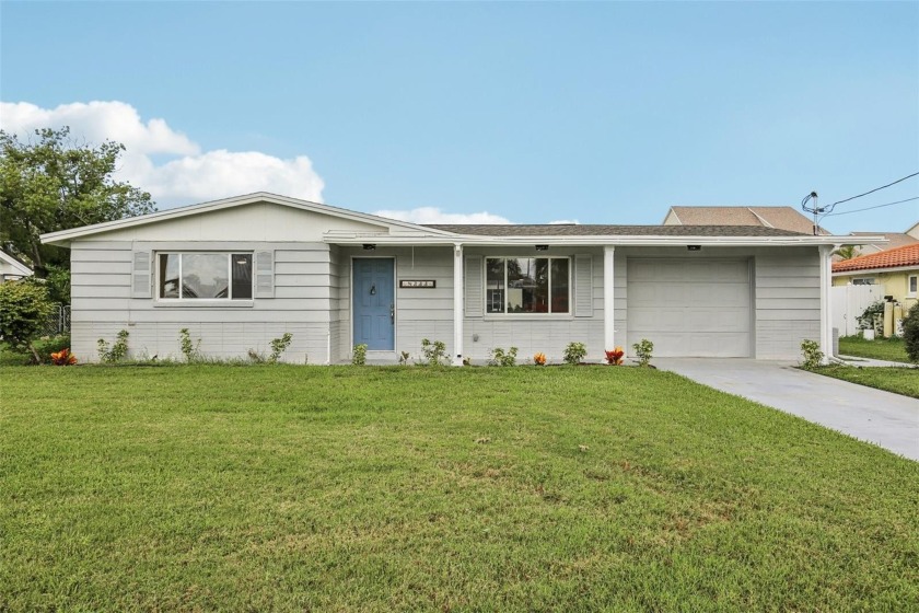 FULLY UPDATED...DIRECT GULF ACCESS...DEEP WATER CANAL - Beach Home for sale in Port Richey, Florida on Beachhouse.com