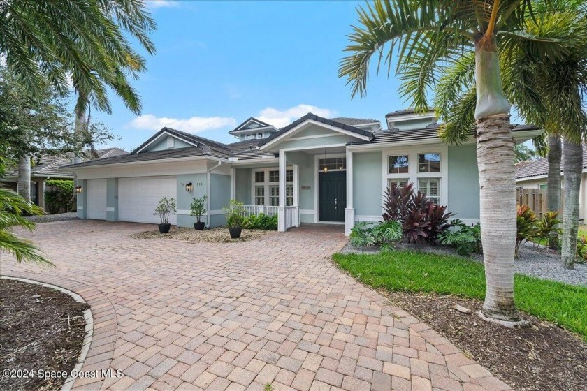 Gorgeous beautifully maintained custom pool home in prestigious - Beach Home for sale in Indialantic, Florida on Beachhouse.com