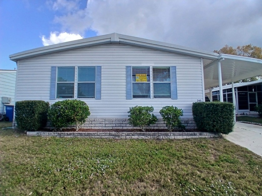 2 BEDROOM, 2 BATH HOME IN A PREMIER 5-STAR COMMUNITY!**  Welcome - Beach Home for sale in Clearwater, Florida on Beachhouse.com