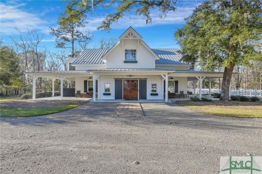 Stunning 17.6 acre property provides the ultimate equestrian - Beach Home for sale in Richmond Hill, Georgia on Beachhouse.com
