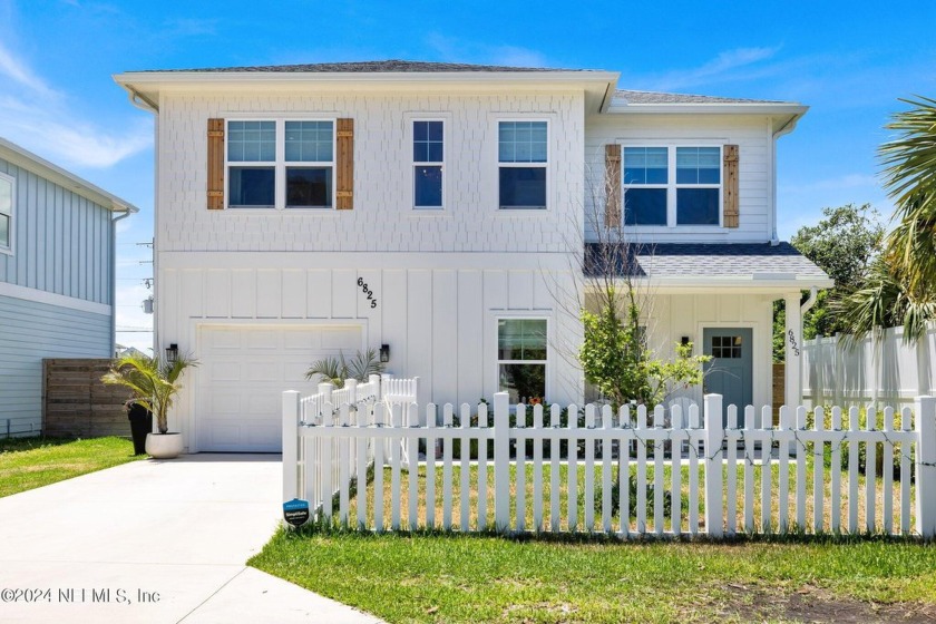 This isn't your typical ''built to rent'' box house on A1A - Beach Home for sale in St Augustine, Florida on Beachhouse.com