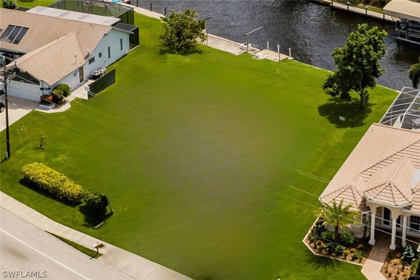 CALLING ALL BOATERS!! OVERSIZED SAILBOAT ACCESS property with a - Beach Lot for sale in Cape Coral, Florida on Beachhouse.com