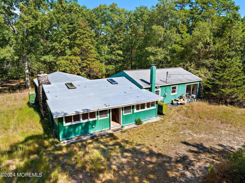 16 acres of wooded ground that cannot be subdivided.   Ranch - Beach Home for sale in Manahawkin, New Jersey on Beachhouse.com