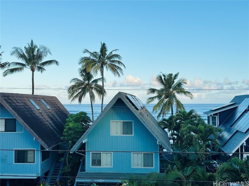 Location! This 4th floor condo, located on the Garden Side of - Beach Condo for sale in Waialua, Hawaii on Beachhouse.com