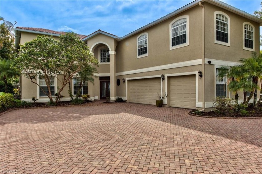 One of the largest homes available in Longshore Lakes. This home - Beach Home for sale in Naples, Florida on Beachhouse.com