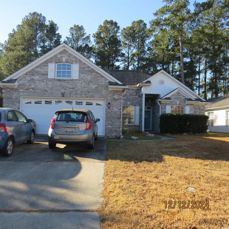 This lovely home is a single story 3 bedroom 2 bath home located - Beach Home for sale in Myrtle Beach, South Carolina on Beachhouse.com