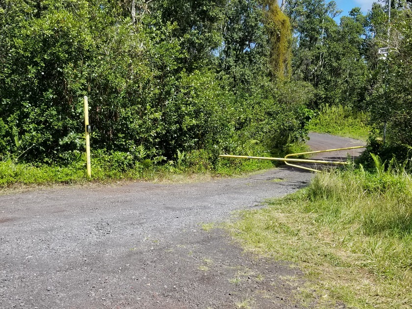Super rare luxury estate acreage! This parcel is reached via a - Beach Acreage for sale in Pahoa, Hawaii on Beachhouse.com