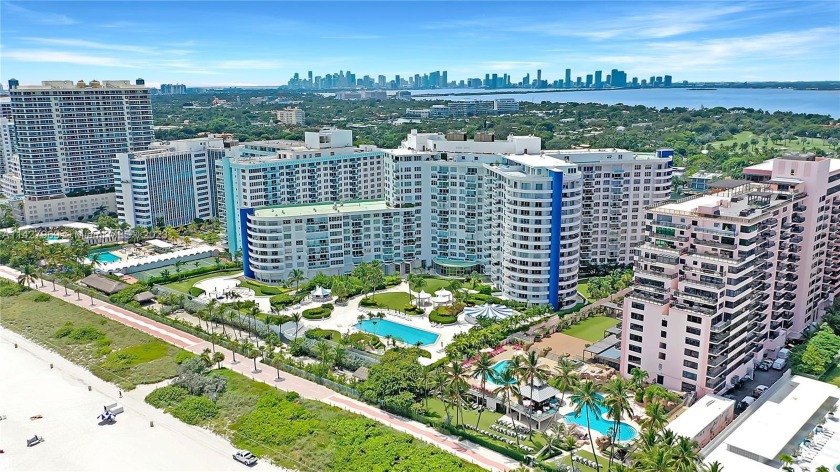 Very sought after *23 Line* with stunning sunset, bay, downtown - Beach Condo for sale in Miami Beach, Florida on Beachhouse.com