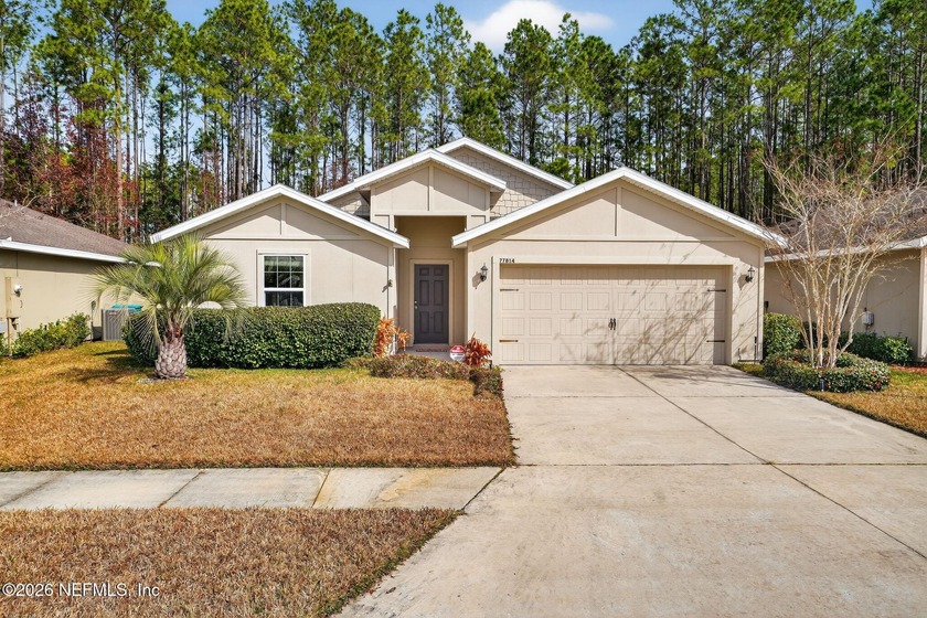 Welcome home to this beautifully maintained 3-bedroom, 2-bath - Beach Home for sale in Yulee, Florida on Beachhouse.com