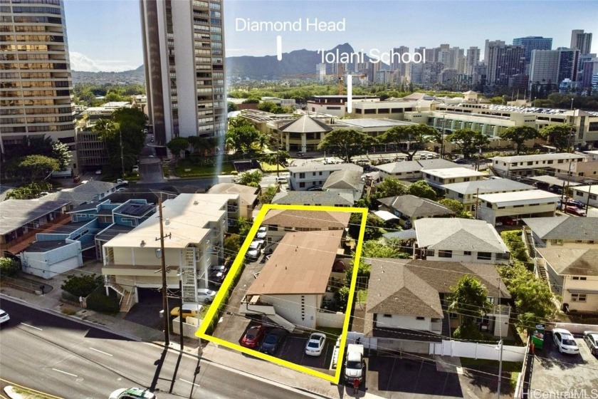 Rare opportunity to own a multi-family property in a prime - Beach Home for sale in Honolulu, Hawaii on Beachhouse.com