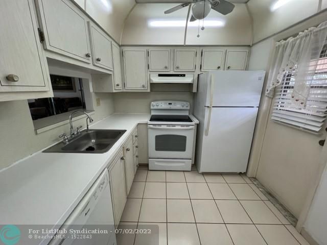 Spacious 2 bedrooms and two full baths with beautiful water - Beach Condo for sale in Lauderdale Lakes, Florida on Beachhouse.com