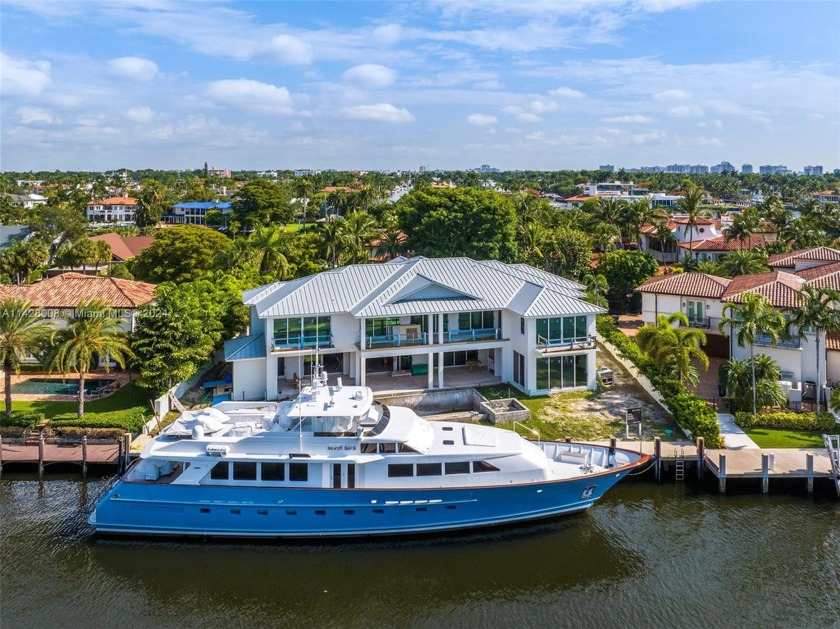 Experience unrivaled luxury and sophistication at this - Beach Home for sale in Fort Lauderdale, Florida on Beachhouse.com