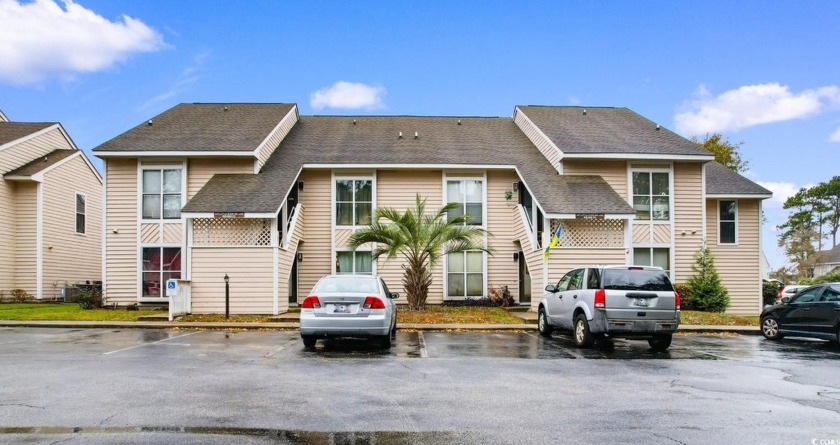 This beautifully updated 2-bedroom, 2-bathroom end-unit in the - Beach Condo for sale in Little River, South Carolina on Beachhouse.com