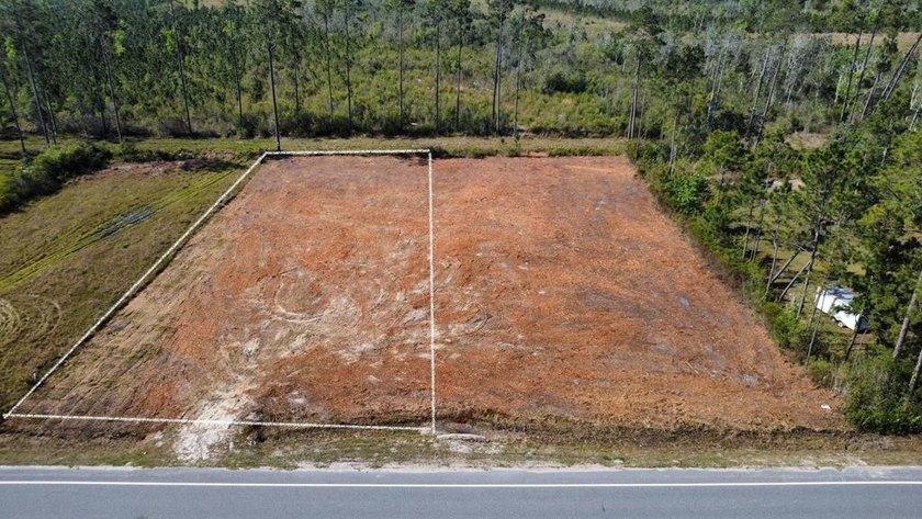 Build your coastal getaway in the laid-back fishing community of - Beach Lot for sale in Wewahitchka, Florida on Beachhouse.com