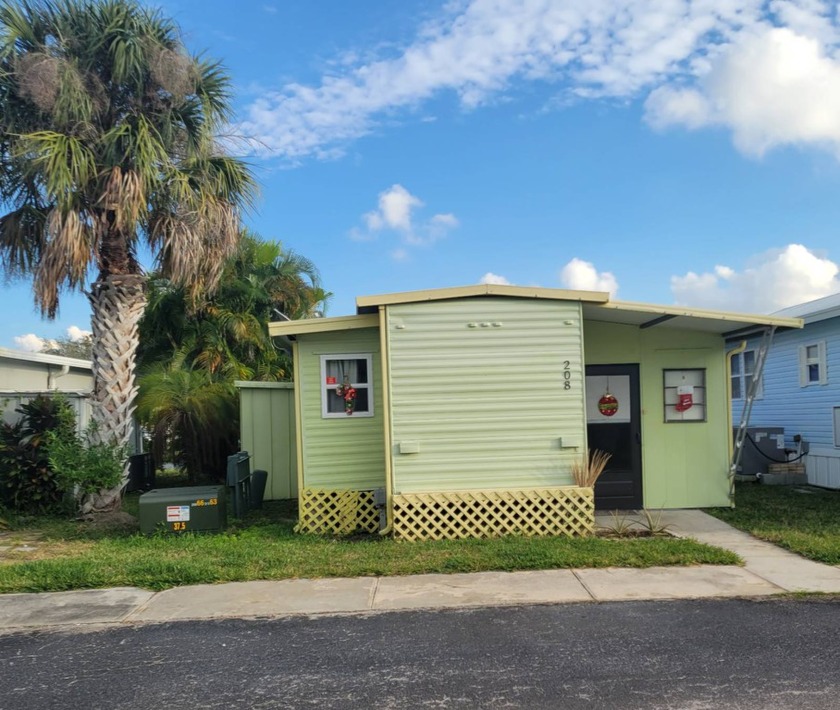 REDUCING to $16,500 if under contract March 31, 2024 - Beach Home for sale in Ruskin, Florida on Beachhouse.com