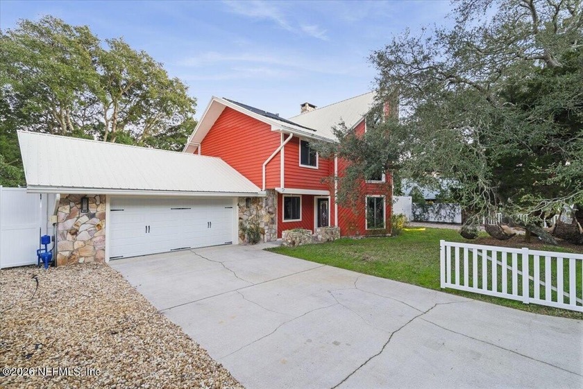 Dream Coastal Retreat tucked into a prime location just a - Beach Home for sale in St. Augustine Beach, Florida on Beachhouse.com