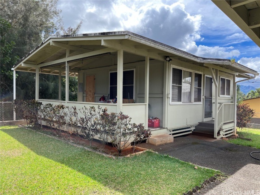 BEST KEPT SECRET....Waipio/Acres!!!!  INCOME PRODUCING property - Beach Home for sale in Mililani, Hawaii on Beachhouse.com