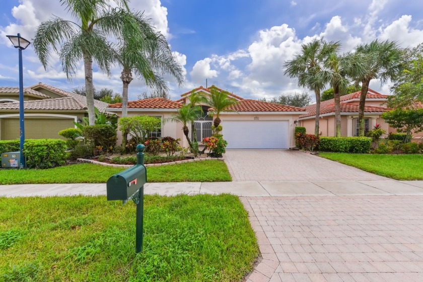 Freshly painted and very neutral this 3 bedroom, 2 bath home is - Beach Home for sale in Boynton Beach, Florida on Beachhouse.com