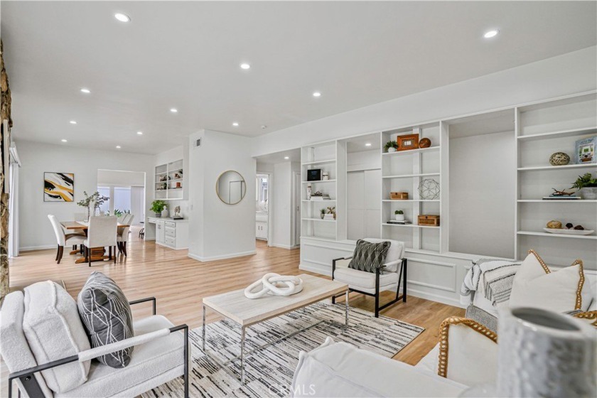 Enjoy coastal living in this inviting pool home with ocean views - Beach Home for sale in Rancho Palos Verdes, California on Beachhouse.com