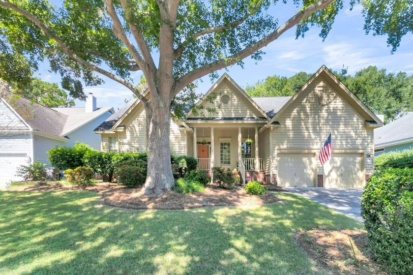 Escape to your serene golf course view in this - Beach Home for sale in Mount Pleasant, South Carolina on Beachhouse.com