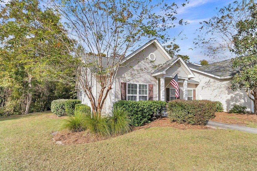 Fabulously upgraded one story end unit backing to the woods - Beach Home for sale in North Charleston, South Carolina on Beachhouse.com