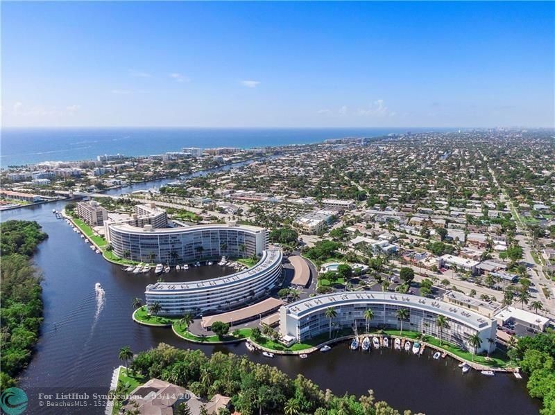 From the moment you walk in this one, you will be impressed - Beach Condo for sale in Deerfield Beach, Florida on Beachhouse.com