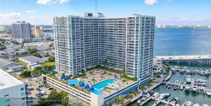 Experience luxury at Grand View Palace! This 2BR/2BA condo - Beach Condo for sale in North Bay Village, Florida on Beachhouse.com