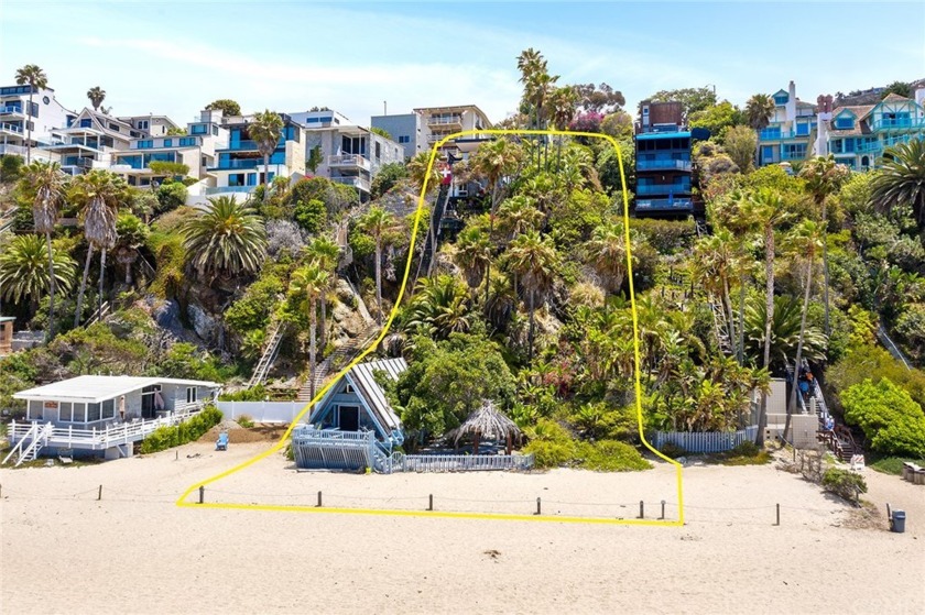 This iconic Laguna Beach landmark property on 3 continuous lots - Beach Home for sale in Laguna Beach, California on Beachhouse.com