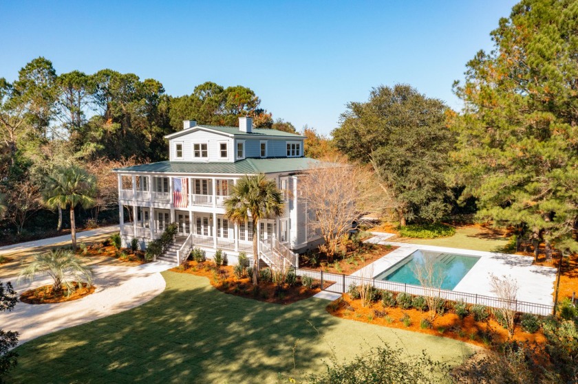 Welcome to this Lowcountry haven in the Enclave on Bohicket - Beach Home for sale in Johns Island, South Carolina on Beachhouse.com