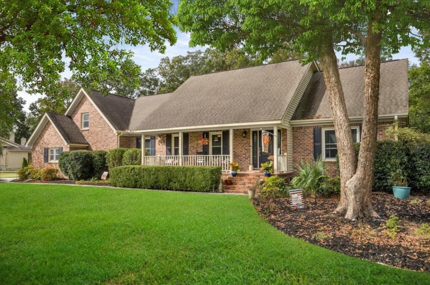 Your fully brick dream home awaits in Shadowmoss located on the - Beach Home for sale in Charleston, South Carolina on Beachhouse.com