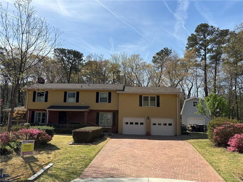 Come home to a quiet and serene area of Seaford. Not on a busy - Beach Home for sale in Seaford, Virginia on Beachhouse.com