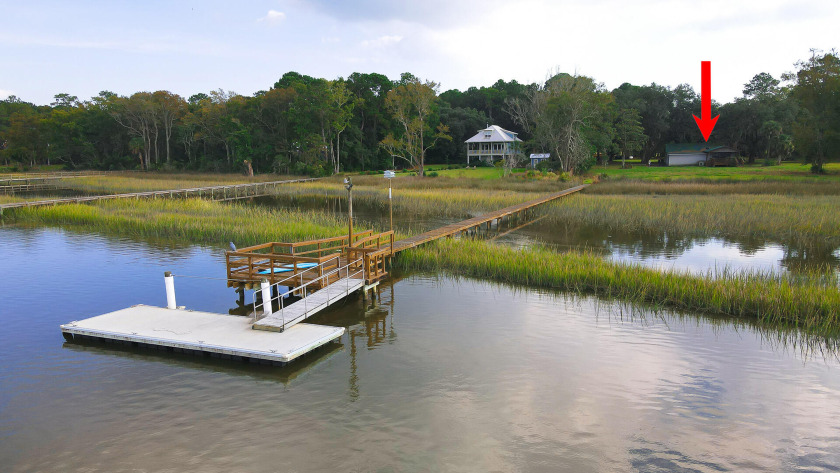 DEEPWATER with your own private dock!! Build your dream home on - Beach Lot for sale in Johns Island, South Carolina on Beachhouse.com