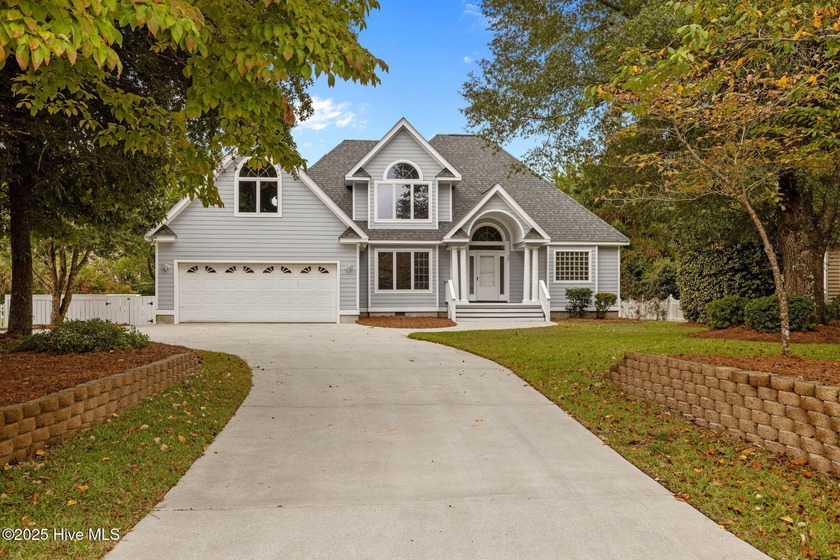 *$10,000 CREDIT AT CLOSING* - JUST IN TIME FOR THE HOLIDAYS - - Beach Home for sale in Cedar Point, North Carolina on Beachhouse.com