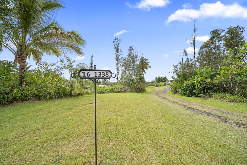 16-1338 Pohaku Circle Location, Location, Location! Nestled on a - Beach Home for sale in Kurtistown, Hawaii on Beachhouse.com