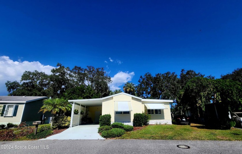 WELL MAINTAINED 2 BEDROOM, 2 BATH HOME W/STORAGE SHED AN ADDED - Beach Home for sale in Palm Bay, Florida on Beachhouse.com