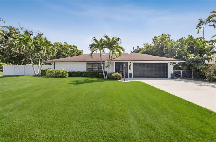 Investors and end-users alike will appreciate the opportunity to - Beach Home for sale in Boynton Beach, Florida on Beachhouse.com