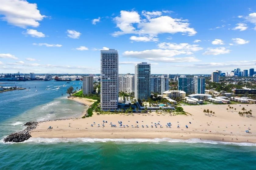 Contemporary, decorator-designed condo, fully remodeled with - Beach Condo for sale in Fort Lauderdale, Florida on Beachhouse.com