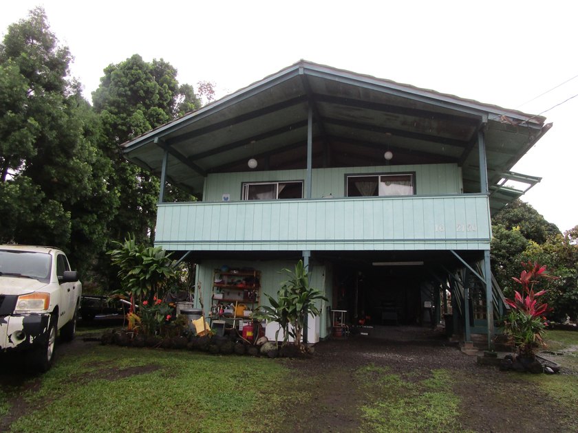 Cute and cozy 2 bedrooms and 1 bath home in a fast-developing - Beach Home for sale in Pahoa, Hawaii on Beachhouse.com