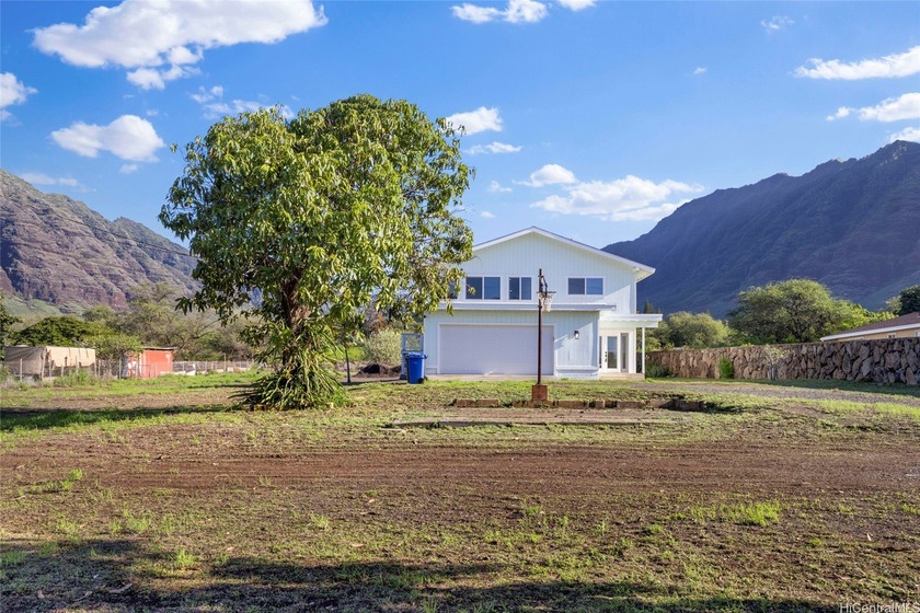 Nestled on a 1-acre lot between the mountains and the ocean - Beach Home for sale in Waianae, Hawaii on Beachhouse.com