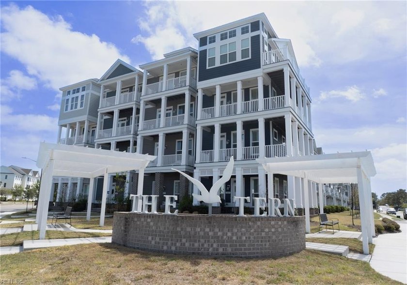 Welcome to The Tern at East Beach, an end-unit Lighthouse Model - Beach Townhome/Townhouse for sale in Norfolk, Virginia on Beachhouse.com