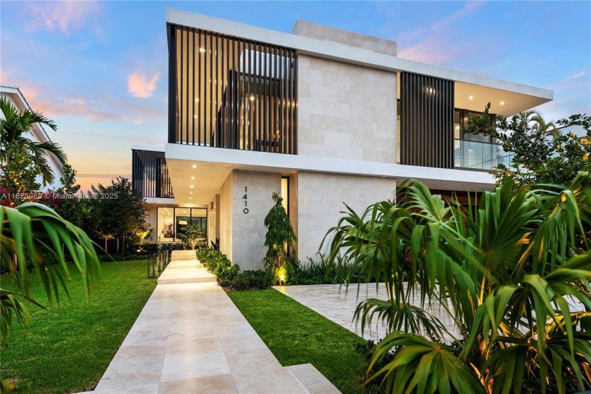 Villa Nova is a stunning modern design located within gated - Beach Home for sale in Miami Beach, Florida on Beachhouse.com
