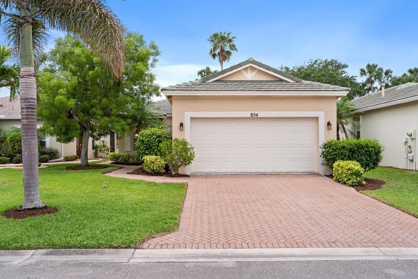 Discover the perfect blend of comfort, convenience, and - Beach Home for sale in Port Saint Lucie, Florida on Beachhouse.com