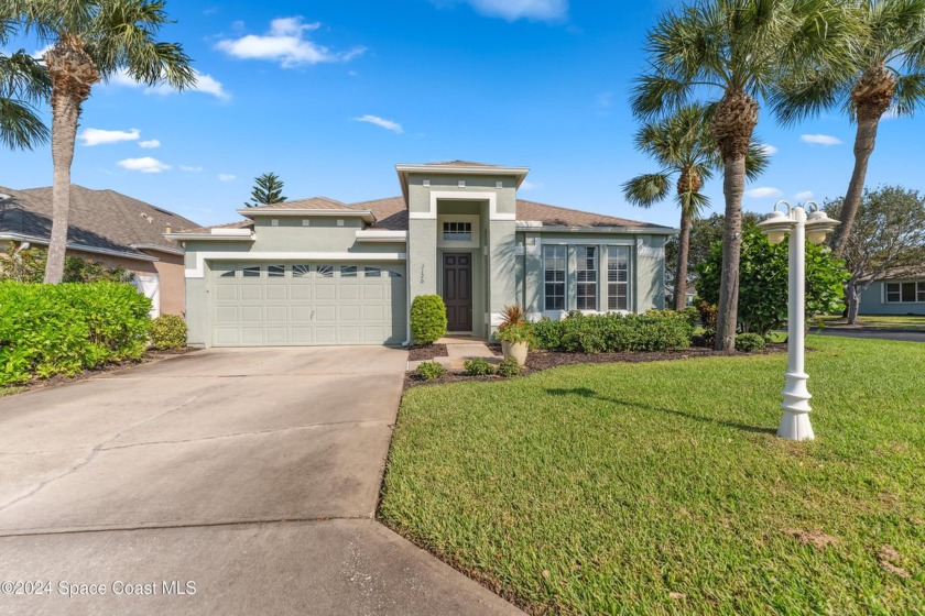 Ready for you!  Lovely, privacy providing, corner lot in the - Beach Home for sale in Indialantic, Florida on Beachhouse.com